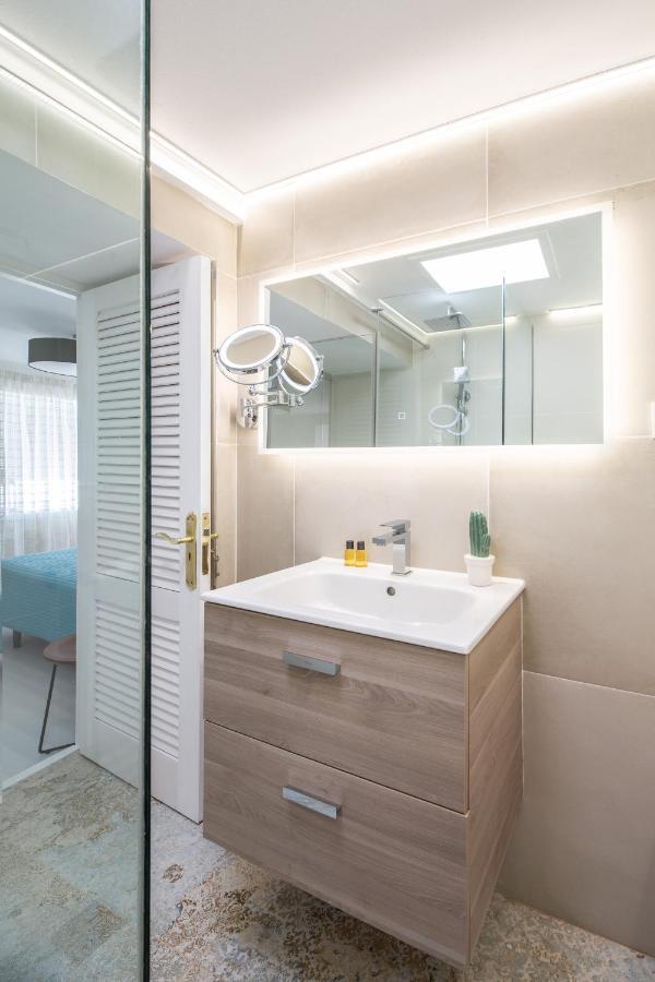 "New" Deluxe Designer Villa Infinity, With Panoramic Sea Views,Own Exclusive Heated Private Pool, Subtropical Gardens 蒂亚斯 外观 照片